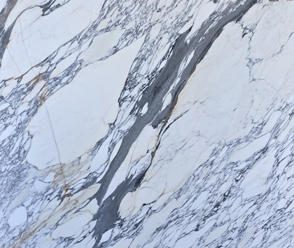 Calacata Corchia Marble Honed Slabs